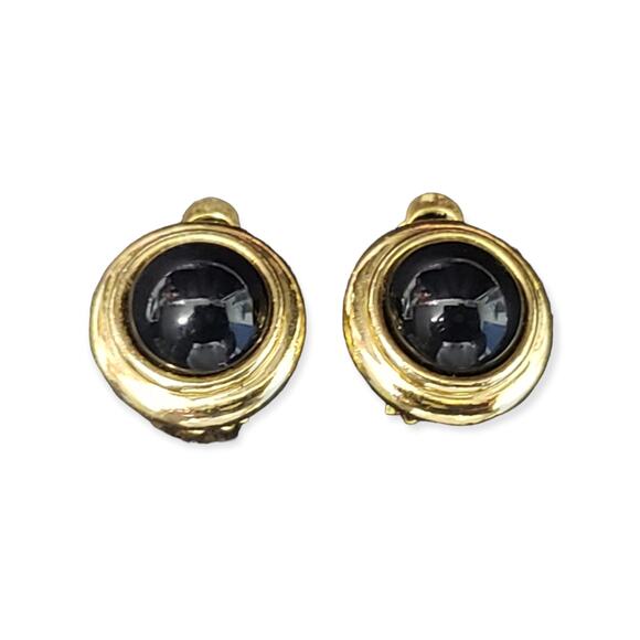 Vintage Gold Tone Circle Black Button Clip on Earrings - Picture 1 of 5